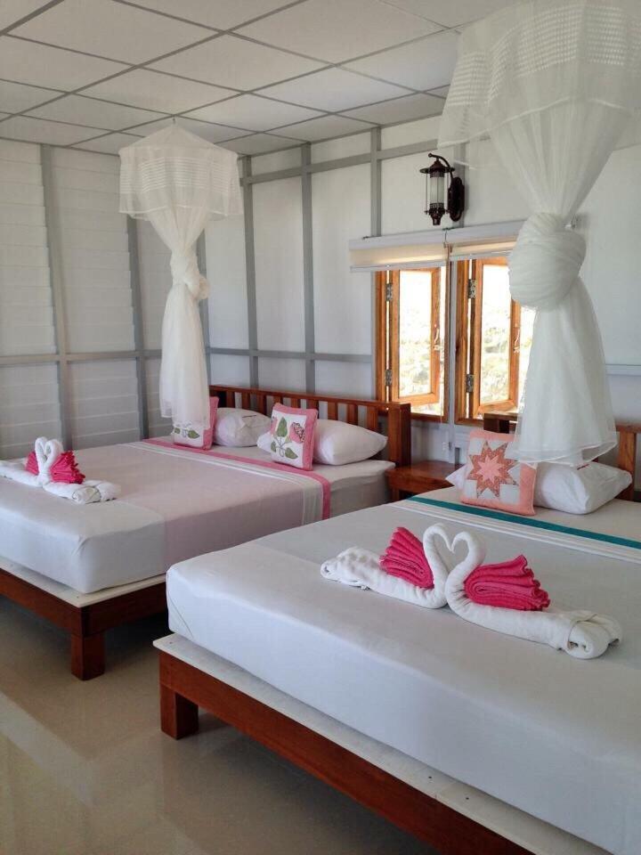 Tohko Beach Resort Phi Phi Don Exterior photo