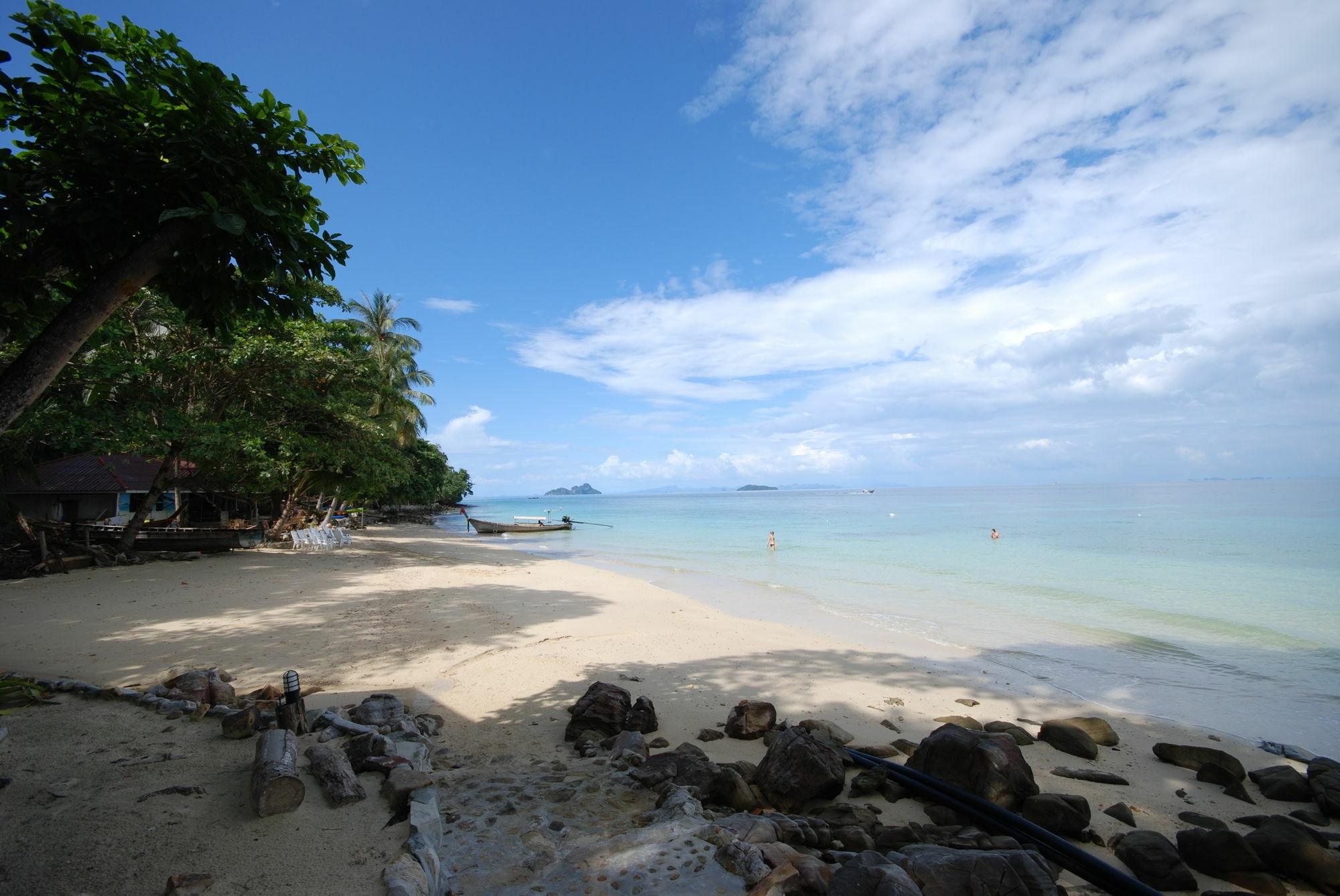 Tohko Beach Resort Phi Phi Don Exterior photo